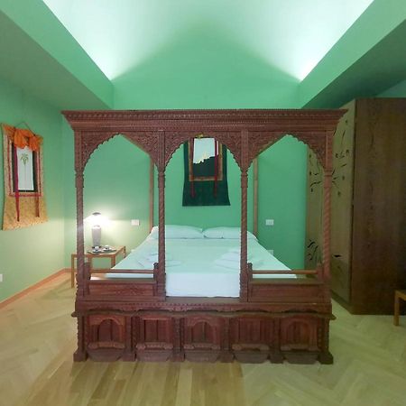 Speciale Tarshito Guesthouse Бари Екстериор снимка