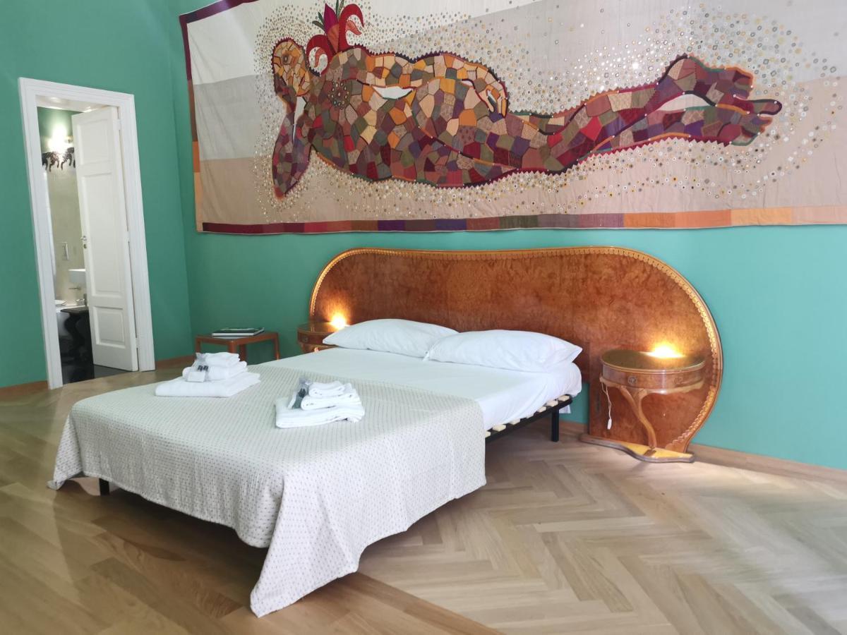 Speciale Tarshito Guesthouse Бари Екстериор снимка