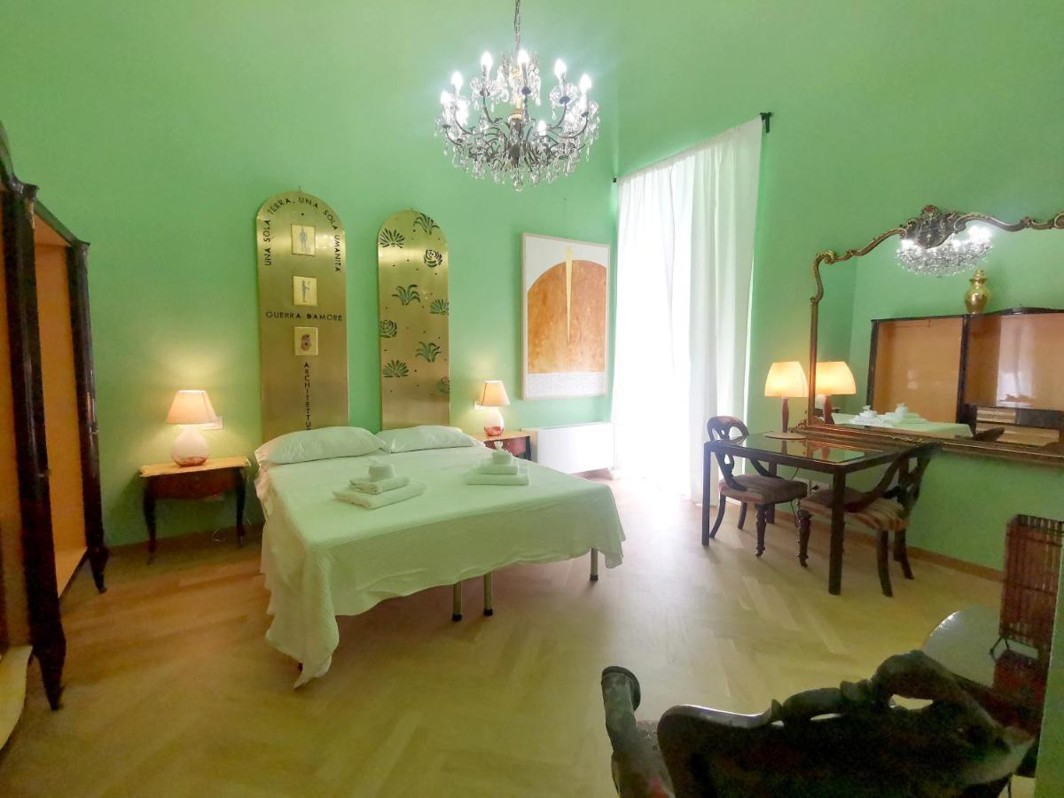 Speciale Tarshito Guesthouse Бари Екстериор снимка