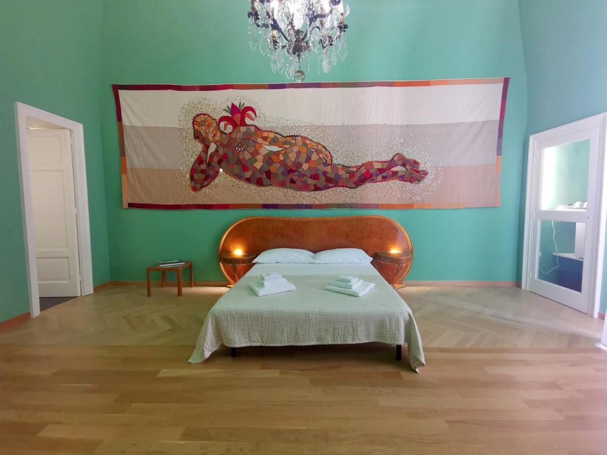 Speciale Tarshito Guesthouse Бари Екстериор снимка