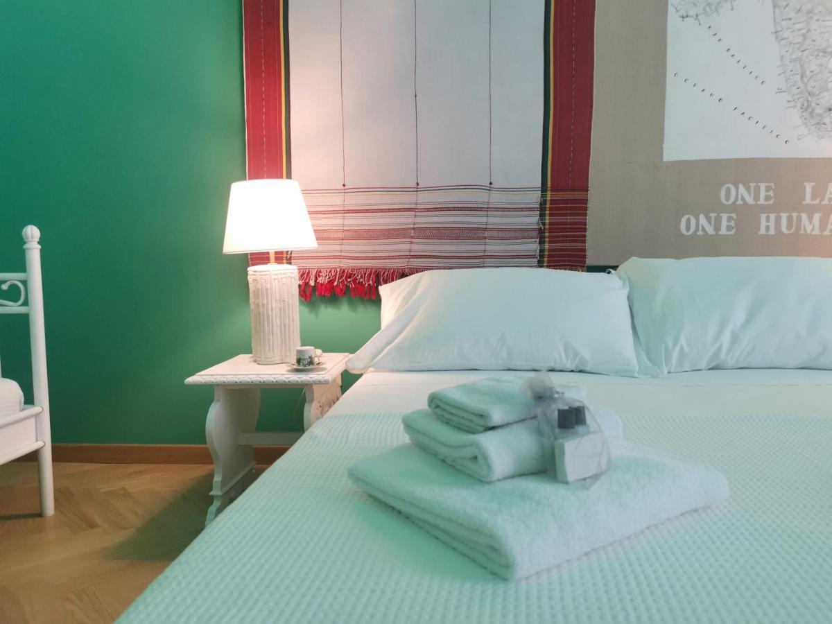 Speciale Tarshito Guesthouse Бари Екстериор снимка